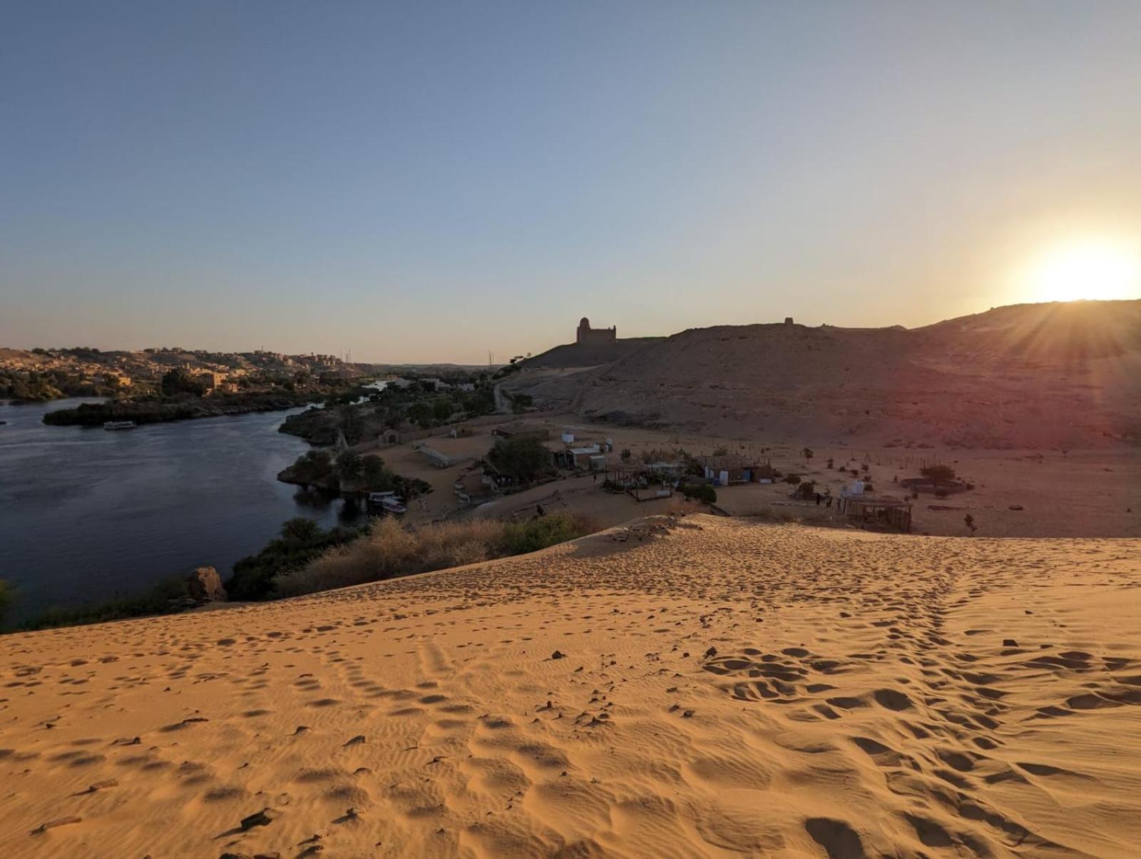Nile View Guest House Aswan Ngoại thất bức ảnh