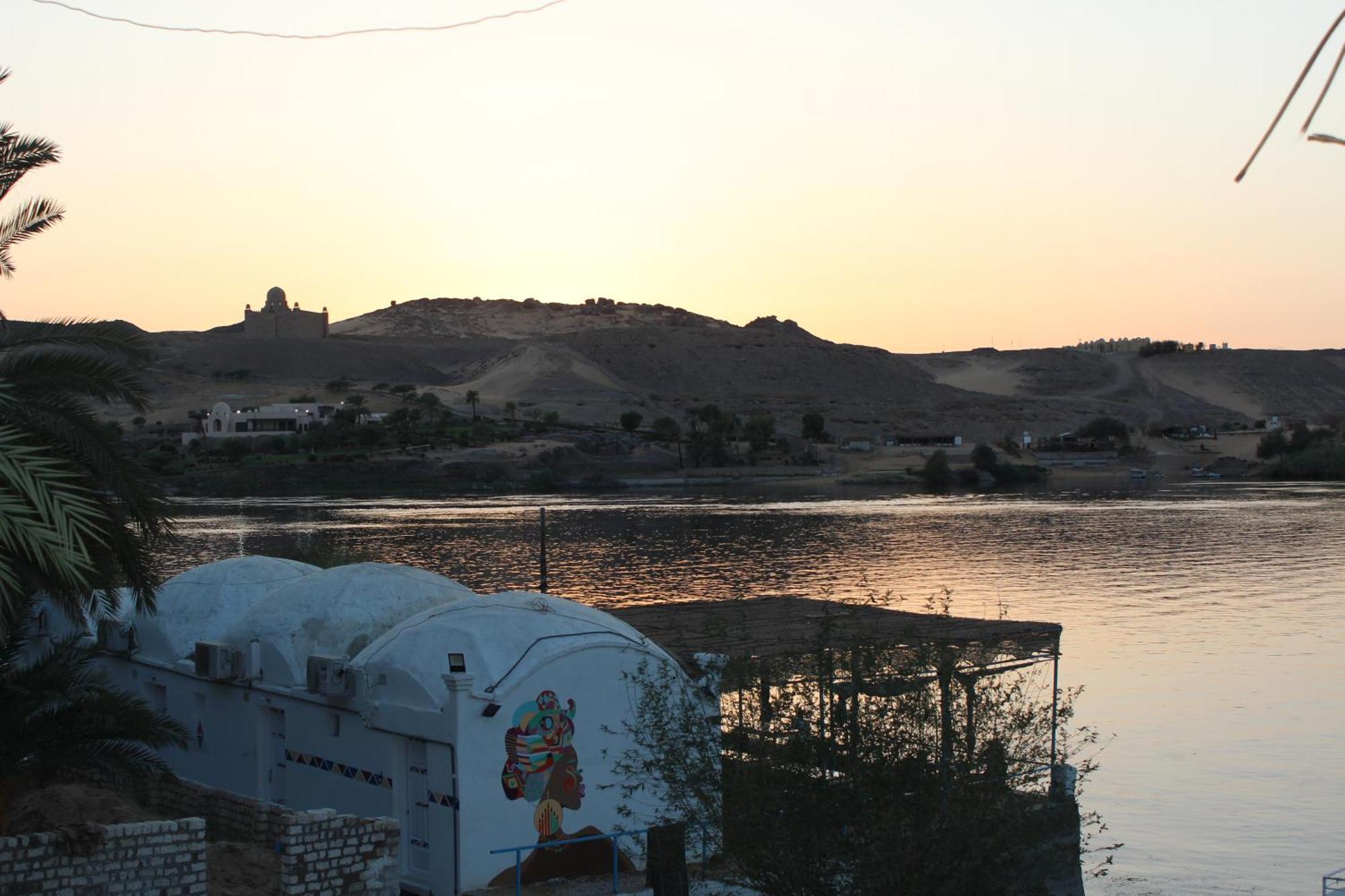 Nile View Guest House Aswan Ngoại thất bức ảnh